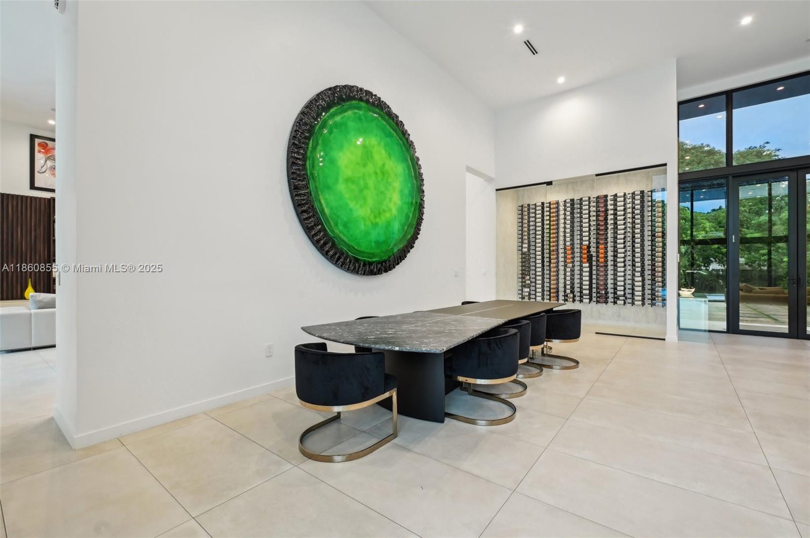 TOWN & RANCH ESTS - Residential
