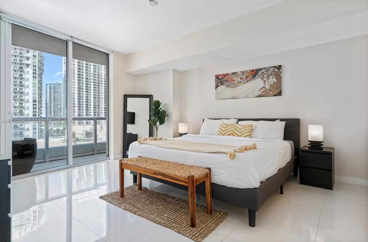 485 Brickell Ave 1606