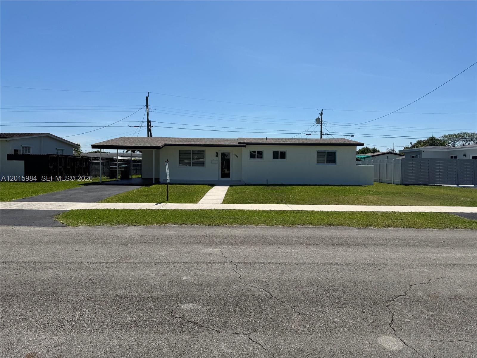 FAIRLAWN ESTS 1ST ADDN - Residential