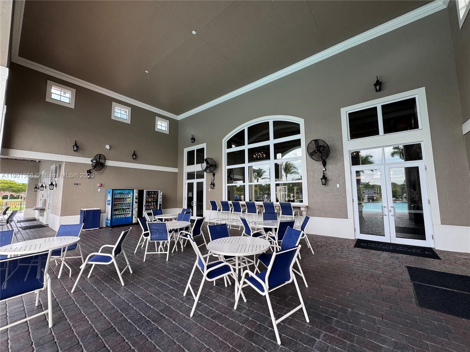 THE COURTS AT BAYSHORE I - Residential