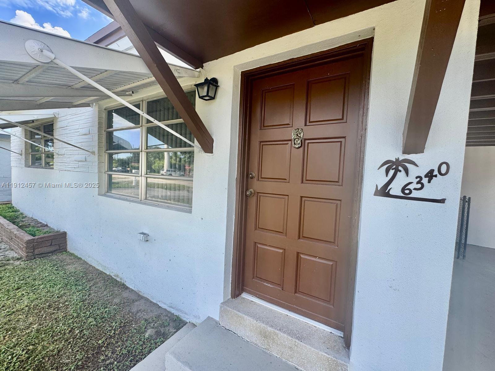 BEVERLY PARK - Residential