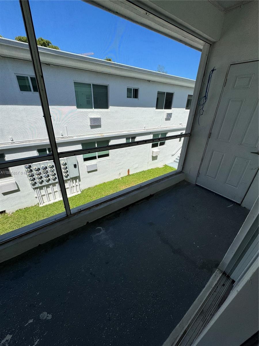 BAY HARBOR ISLAND - Residential Lease