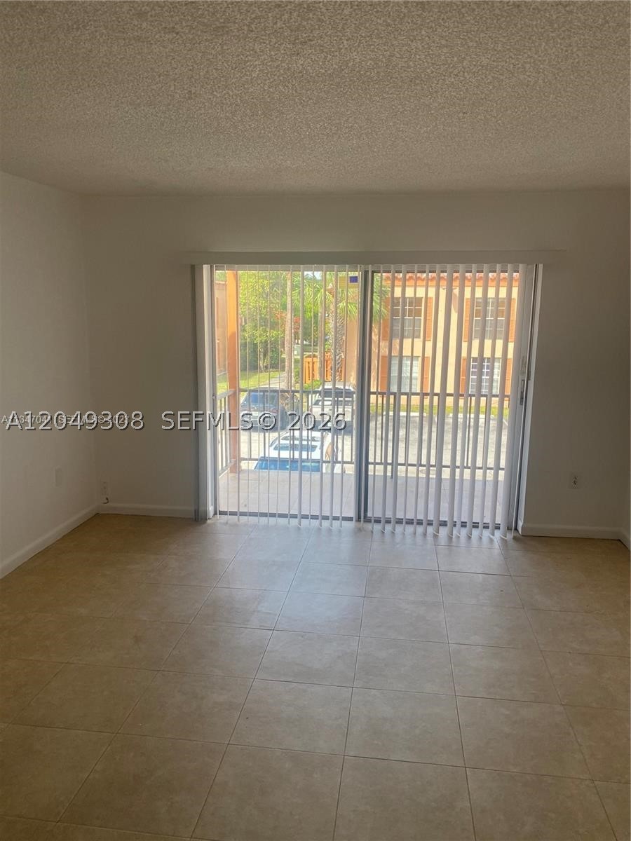 7201 Miami Lakes Dr B14