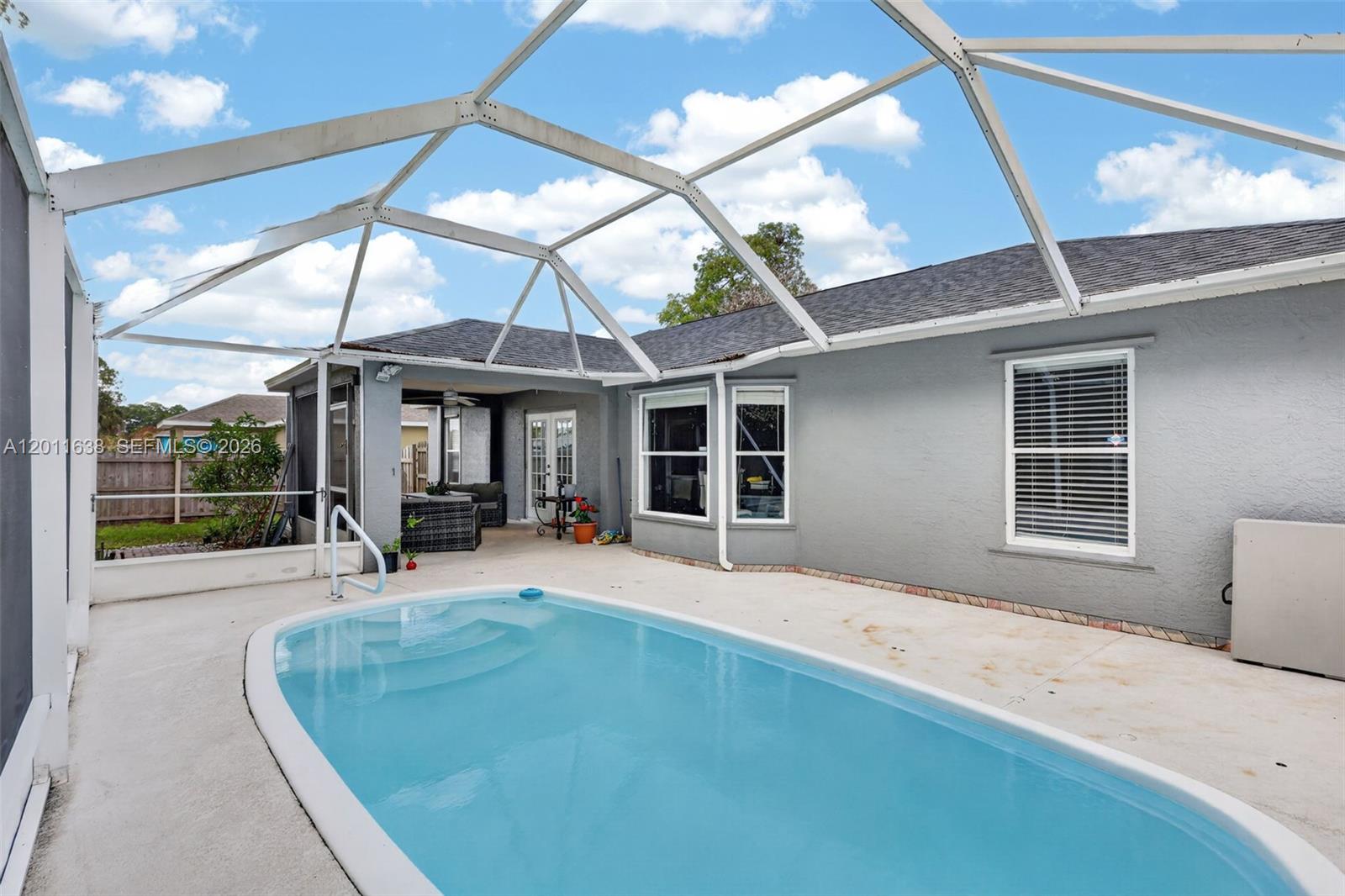 PORT ST LUCIE SECTION 21 - Residential