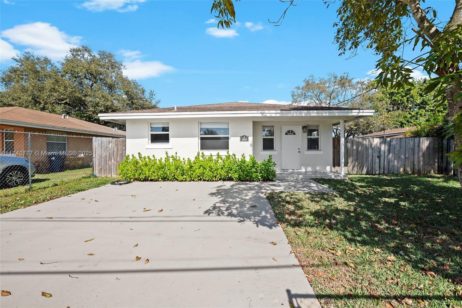 Property for Sale at 1913 Nw 152nd St, Miami Gardens, Broward County, Florida - Bedrooms: 3 
Bathrooms: 2  - $509,000