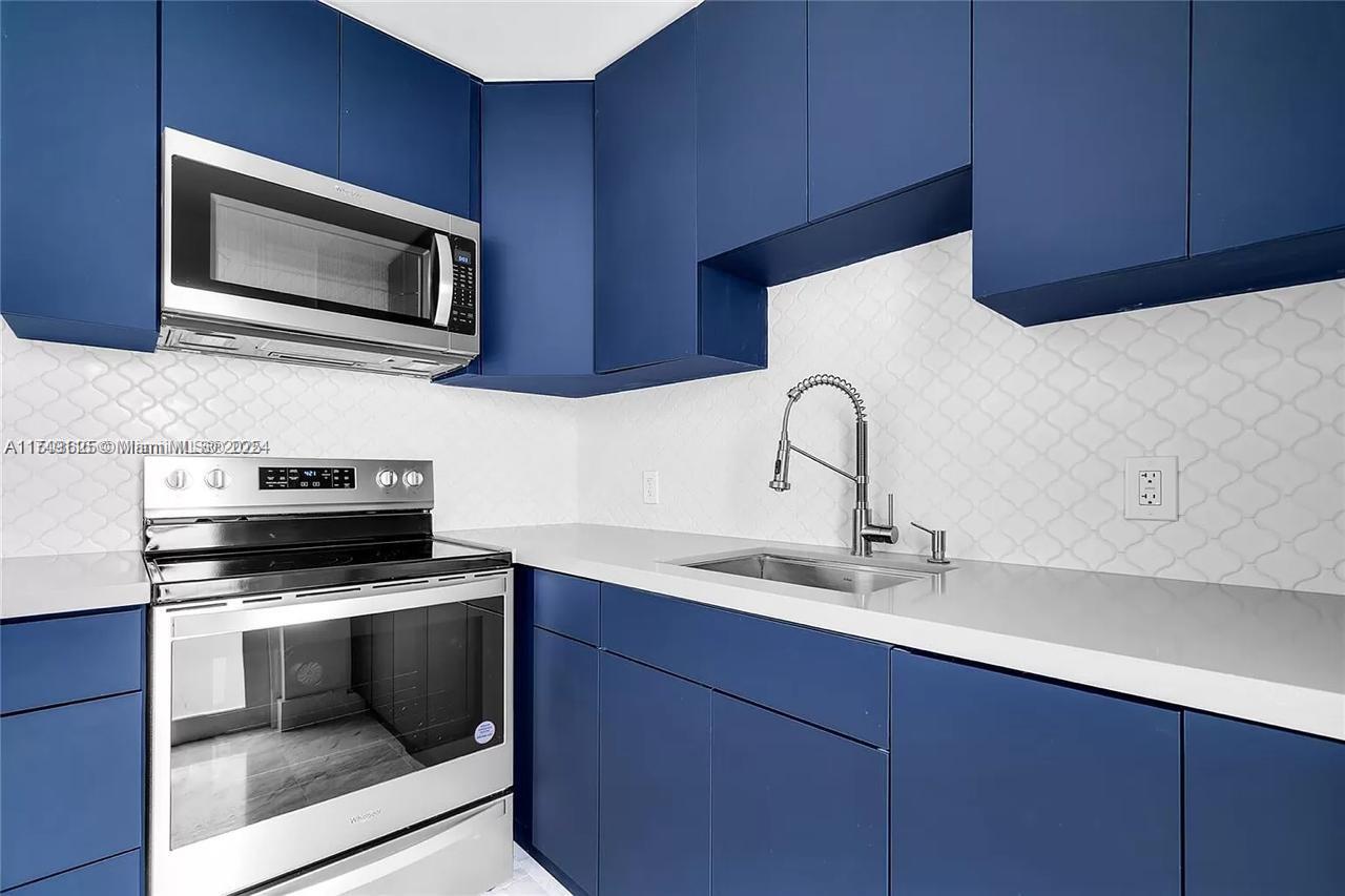 Property for Sale at 1150 Euclid Ave 306, Miami Beach, Miami-Dade County, Florida - Bedrooms: 1 
Bathrooms: 1  - $425,000
