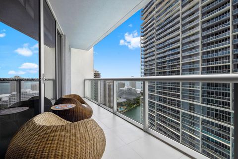 475 Brickell Ave 2611 Miami FL 33131