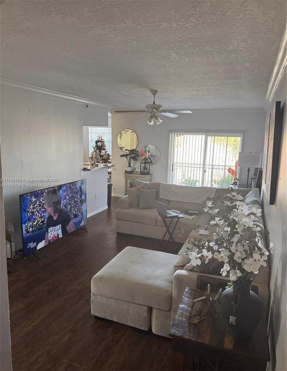 MARQUESA CONDO - Residential