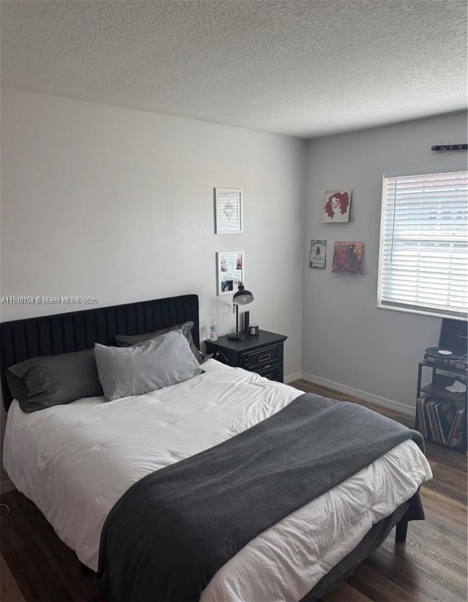 MARQUESA CONDO - Residential