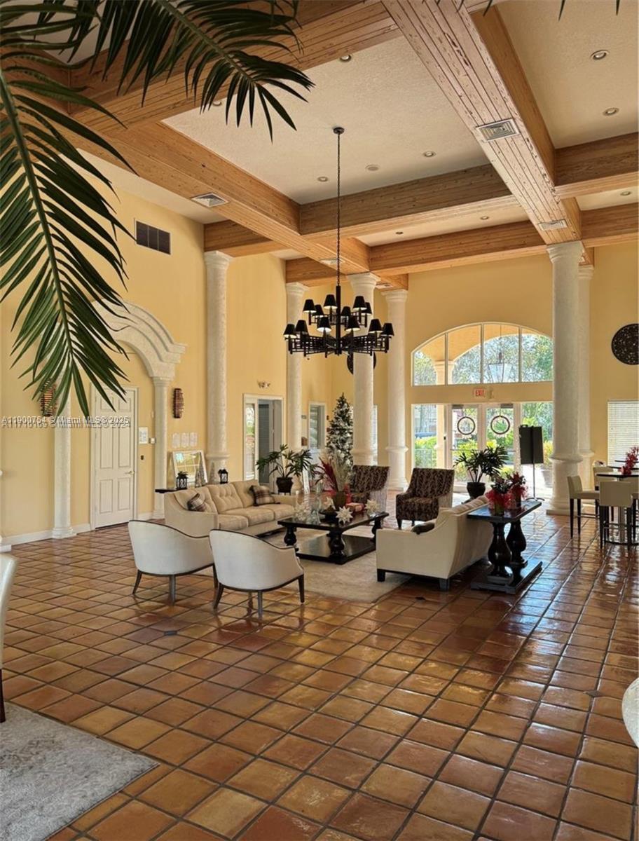 MARQUESA CONDO - Residential