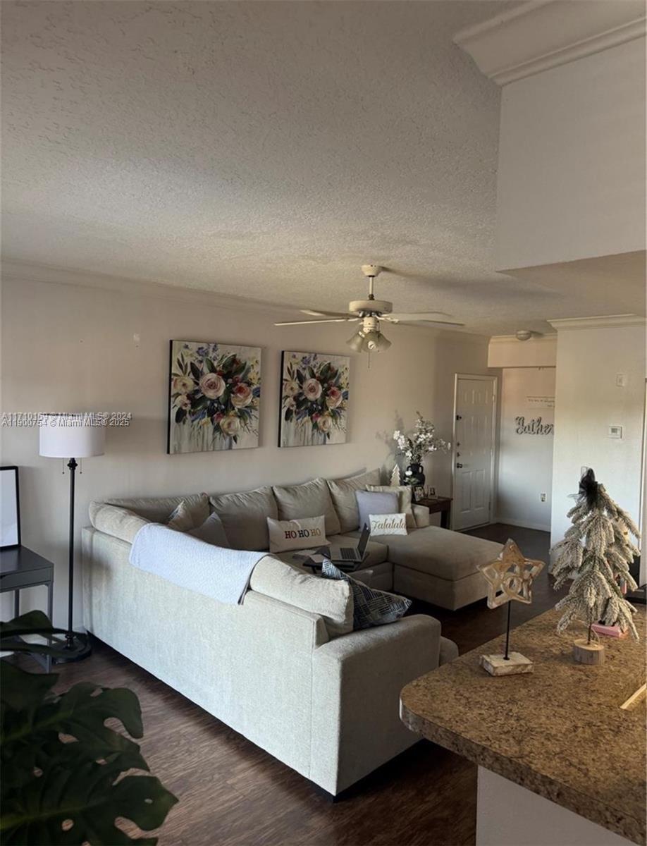 MARQUESA CONDO - Residential