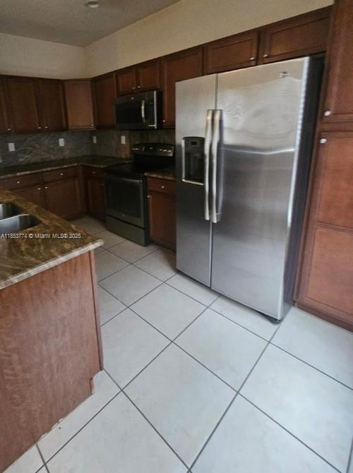 17024 SW 95th Ter 0