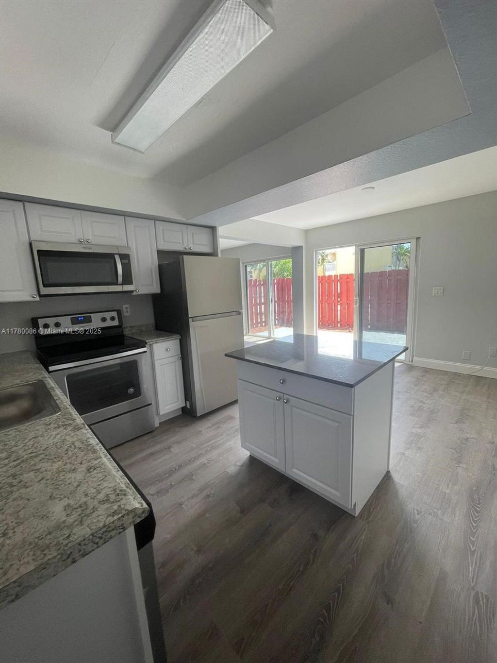 Photo of Boynton Beach, FL 33435 (MLS # A11780086)