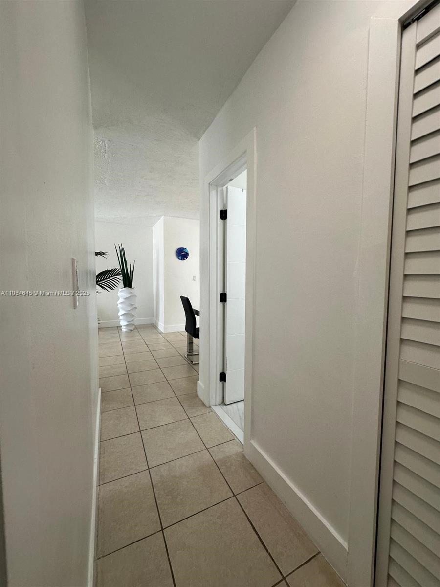 DRIFTWOOD ACRES NO 20 - Residential