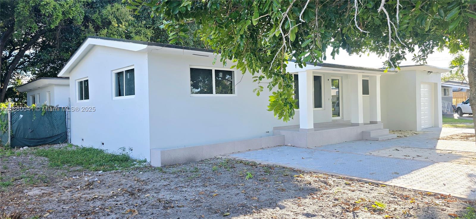 2530 NW 111th St
