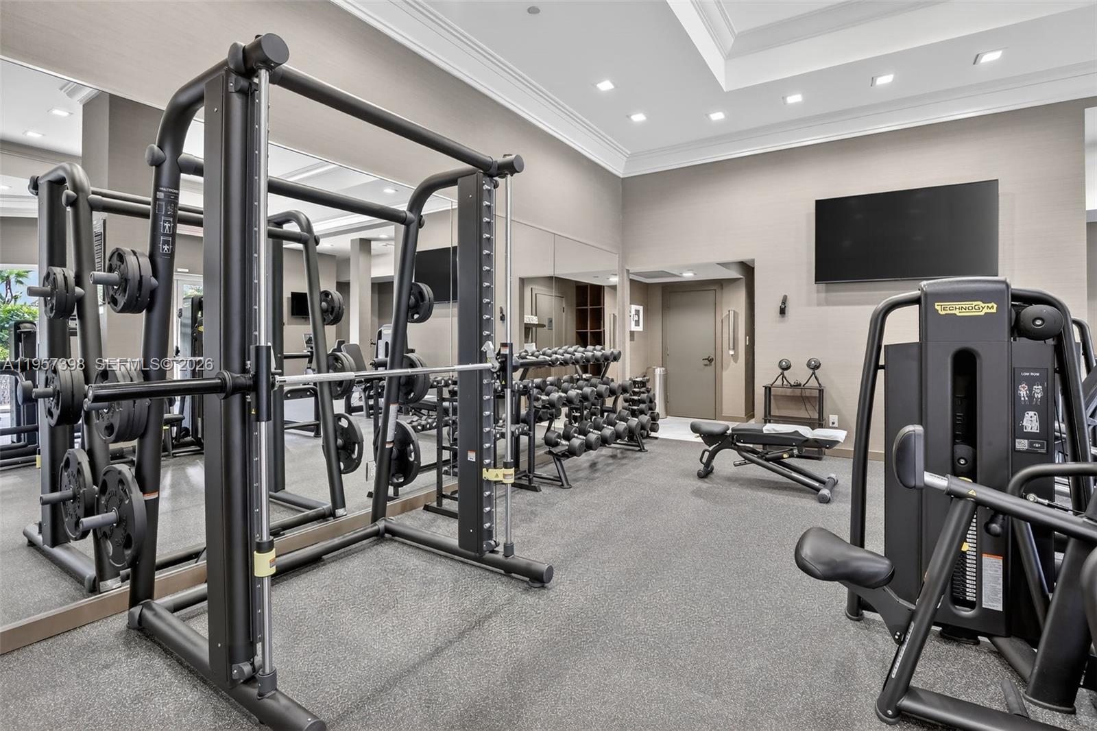 7000 ISL BLVD WILLIAMS IS - Residential