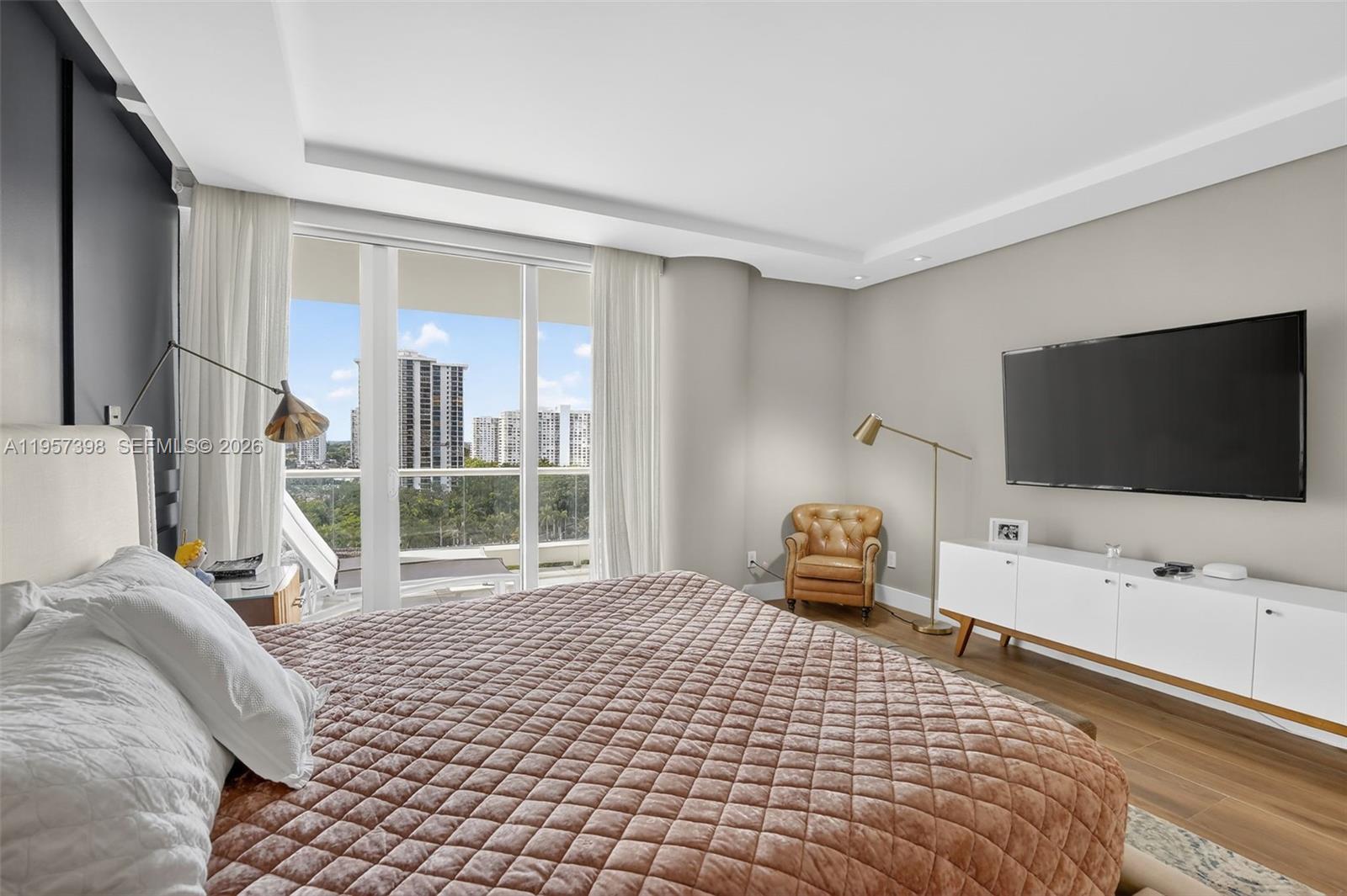 7000 ISL BLVD WILLIAMS IS - Residential