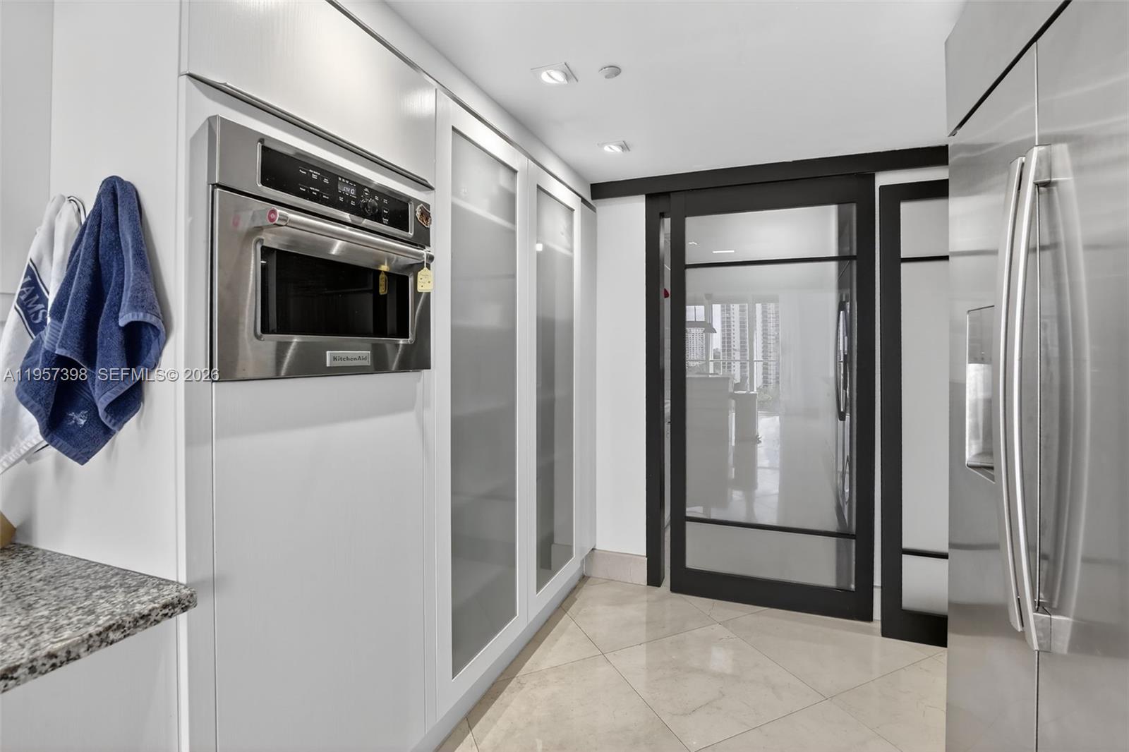 7000 ISL BLVD WILLIAMS IS - Residential