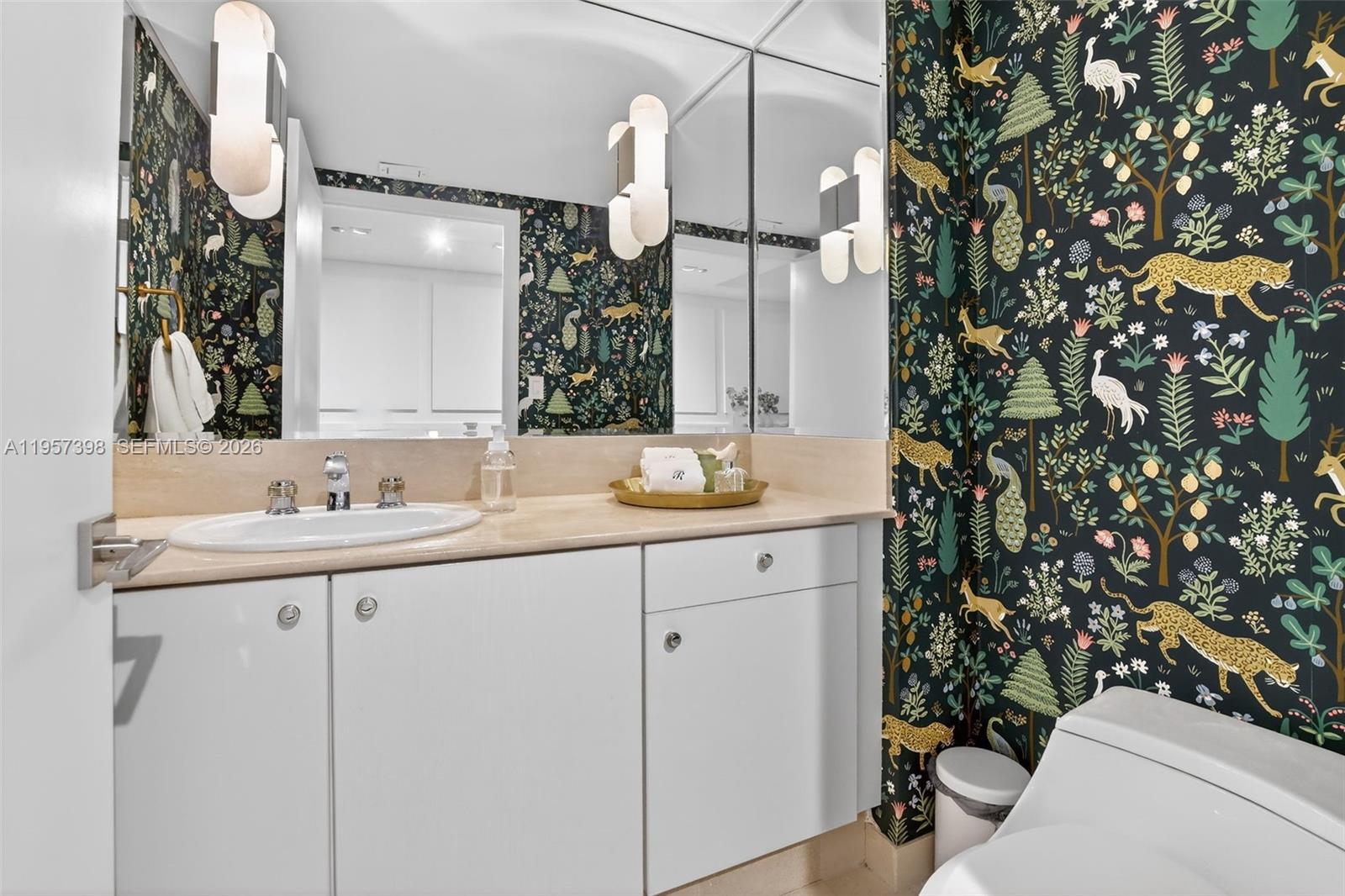 7000 ISL BLVD WILLIAMS IS - Residential