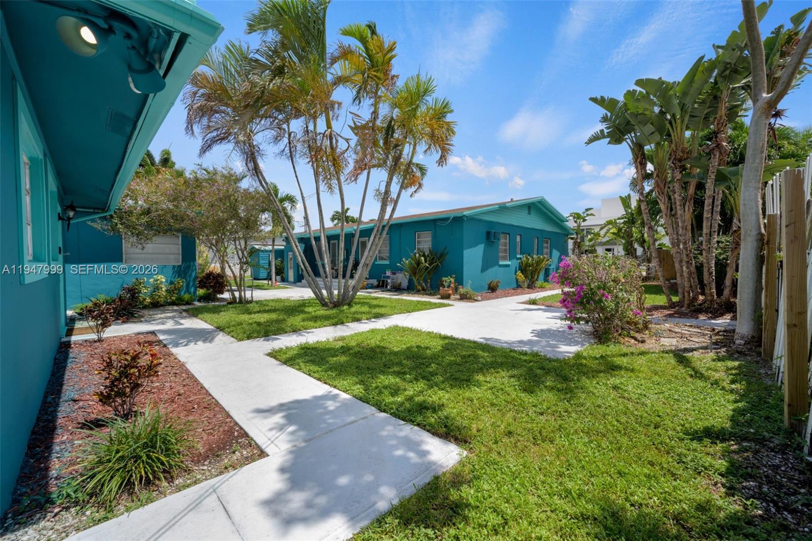 1225 NE 15th Ave 1-9