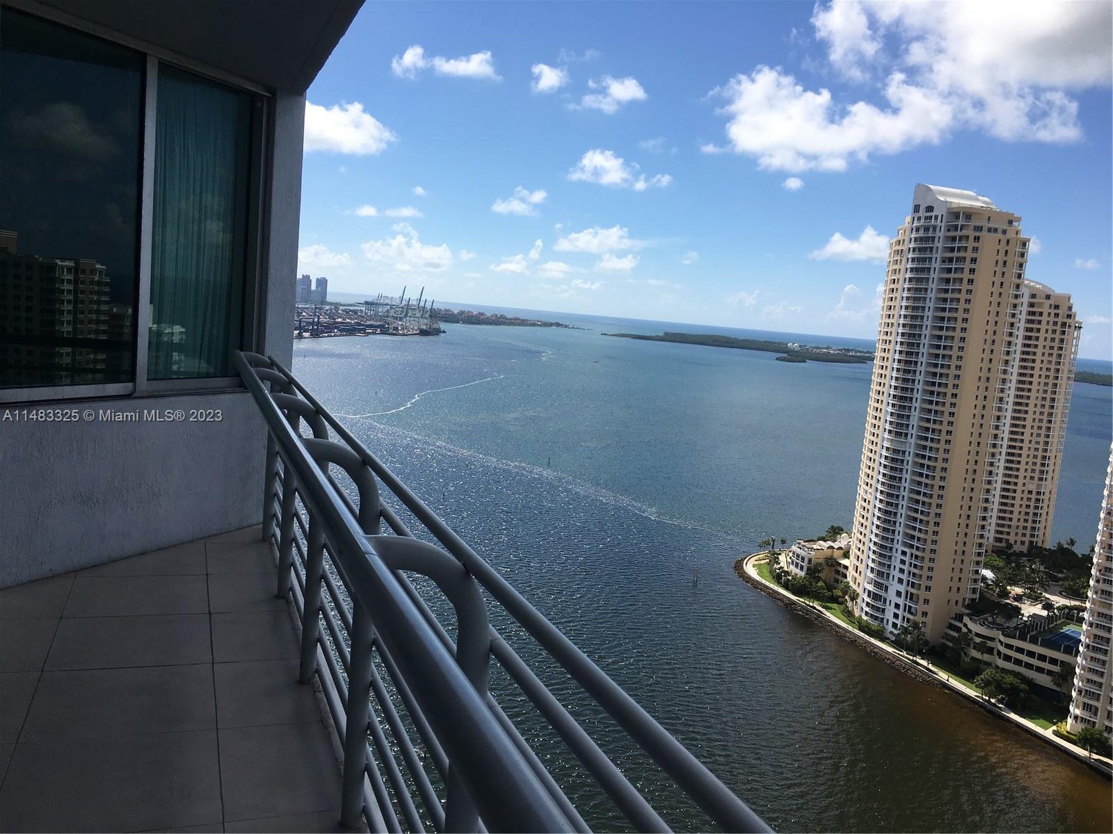 Property for Sale at 325 S Biscayne Blvd 3519, Miami, Broward County, Florida - Bedrooms: 2 
Bathrooms: 2  - $695,000