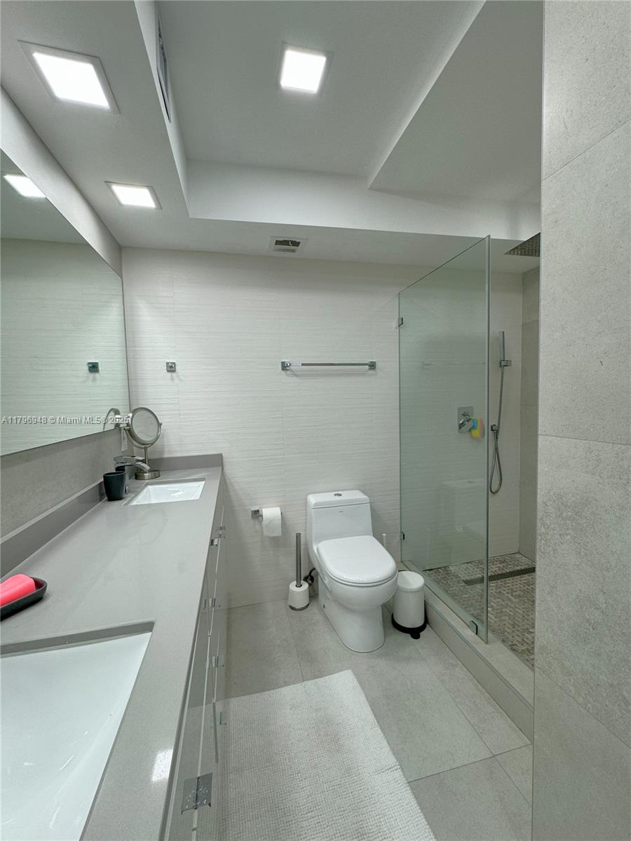 ST REGIS APTS CONDO - Residential