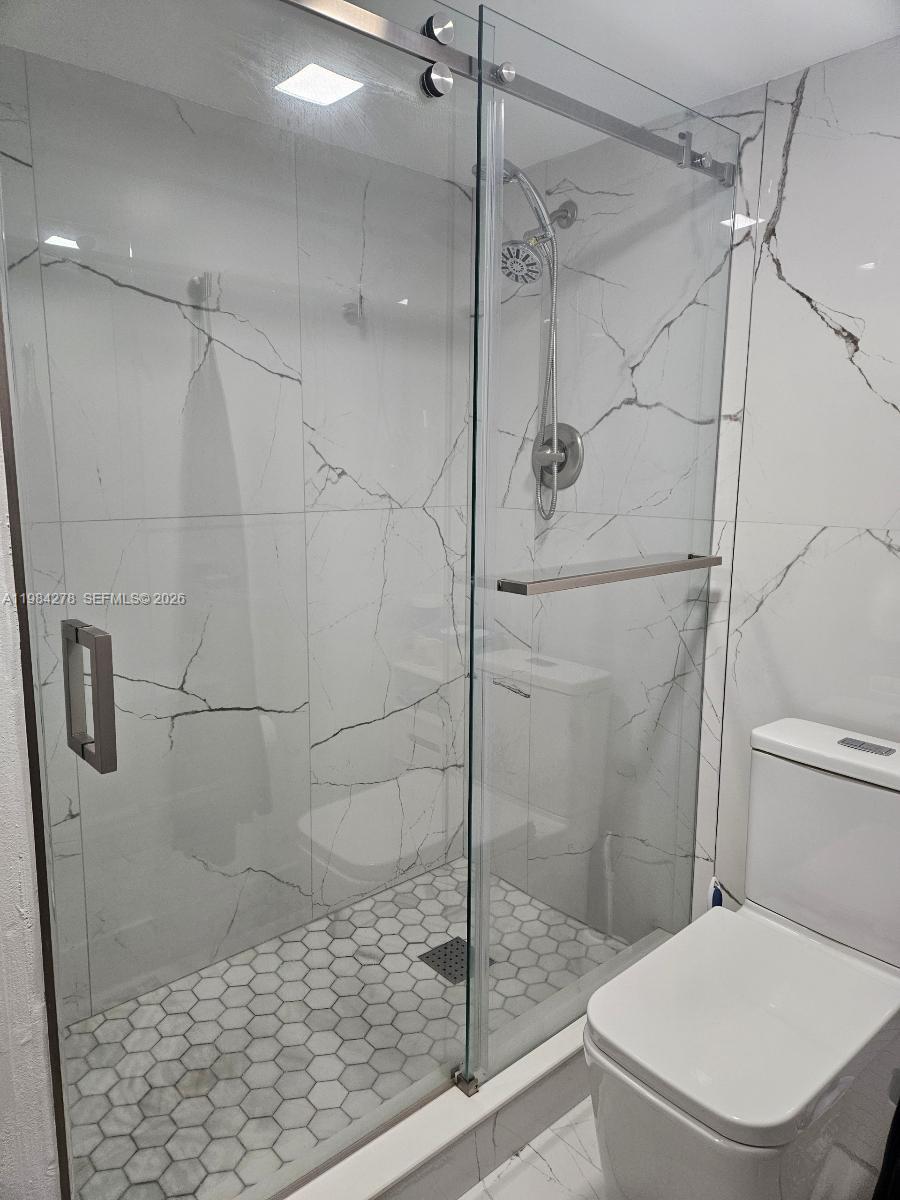 CAMBRIDGE AT CENTURY VILLG - Residential