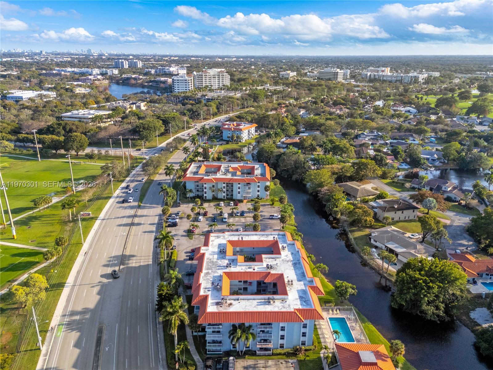 NEWPORT CONDO - Residential