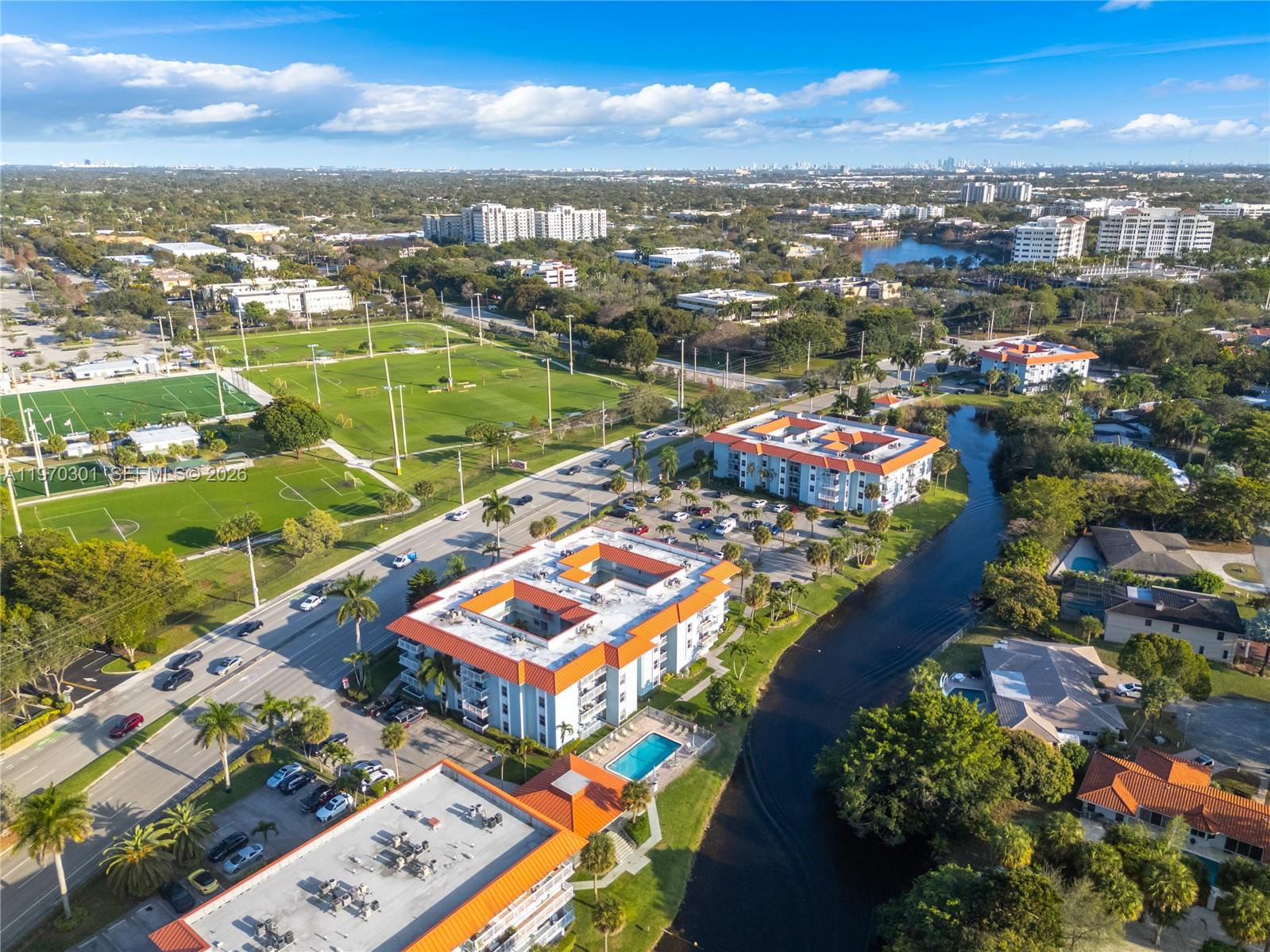 NEWPORT CONDO - Residential