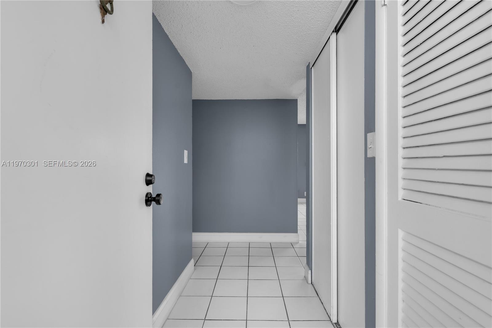 NEWPORT CONDO - Residential