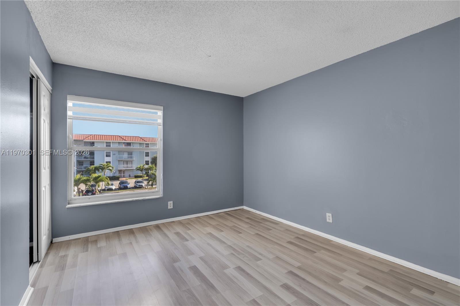 NEWPORT CONDO - Residential