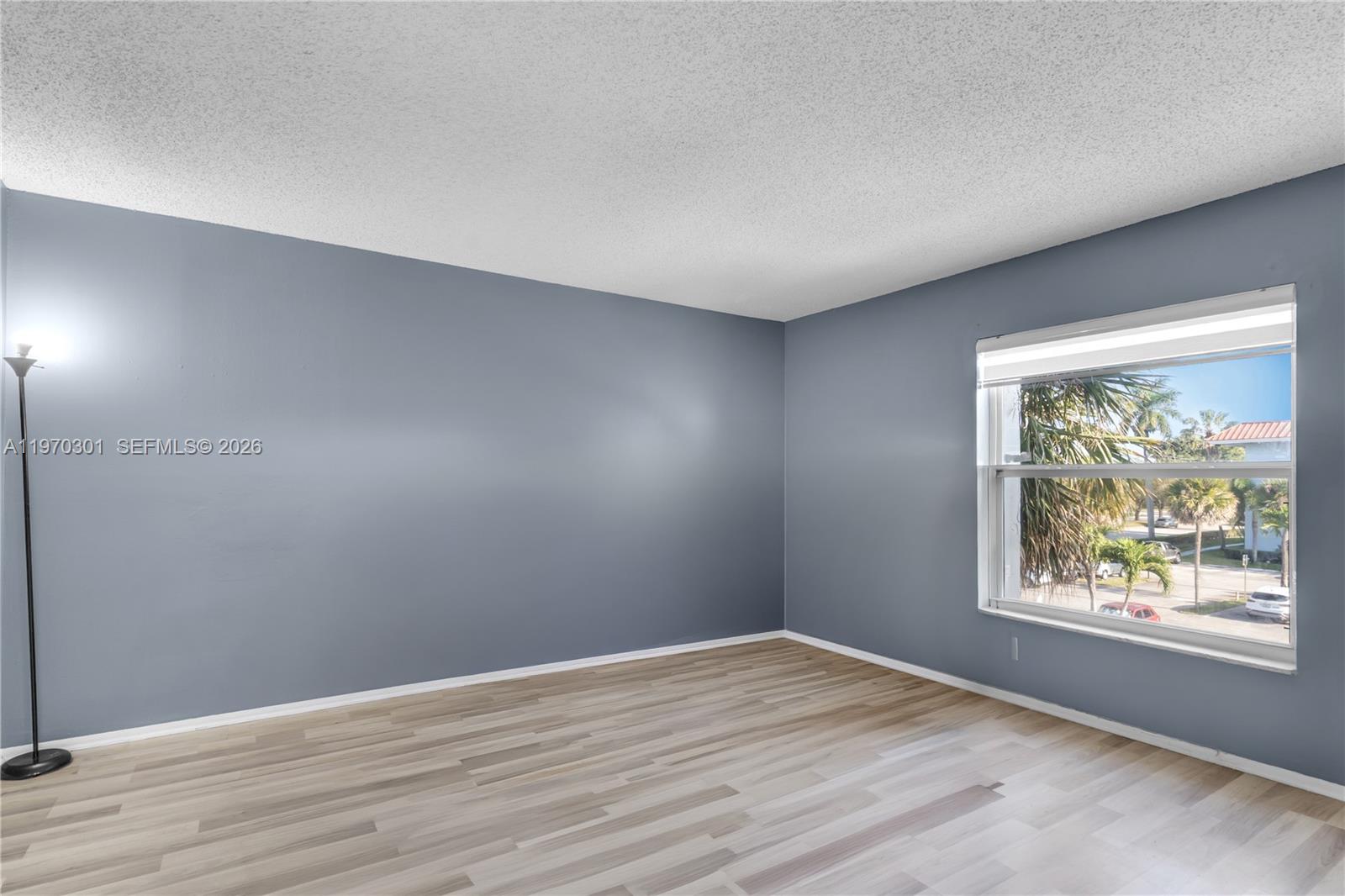 NEWPORT CONDO - Residential