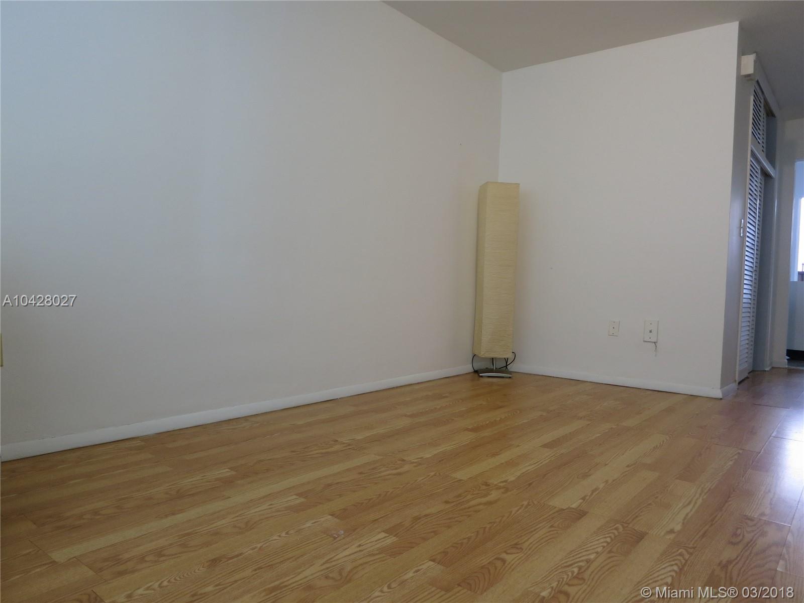 1035 MERIDIAN CONDO - Residential Lease