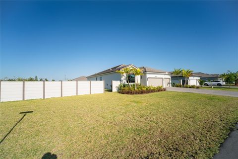 Photo of 30772 SW 192nd Ct, Homestead, FL 33030 (MLS # A12008229)