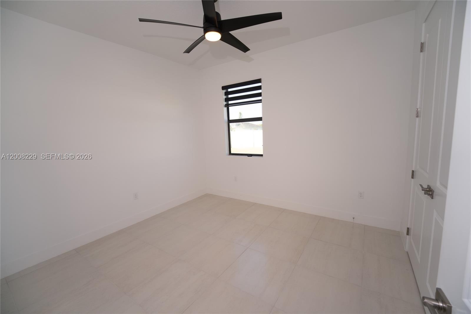 Estrella Square - Residential