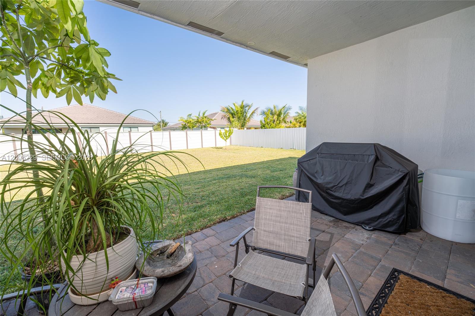 Estrella Square - Residential