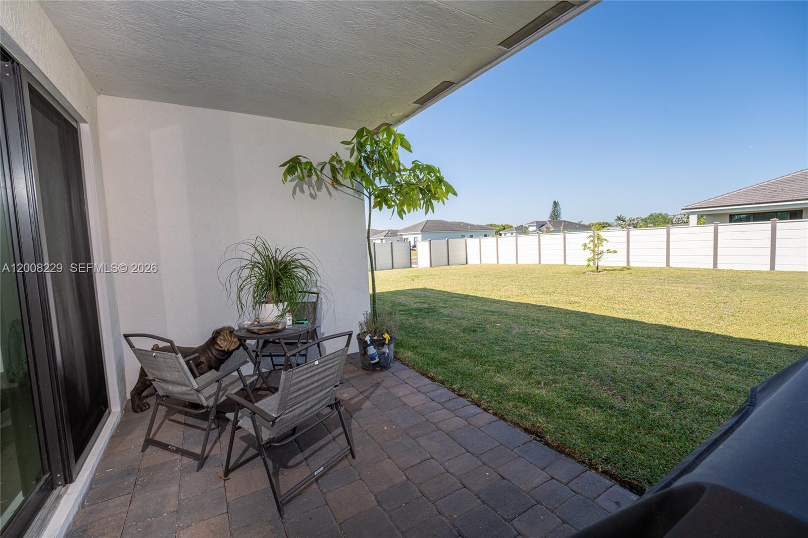 Estrella Square - Residential