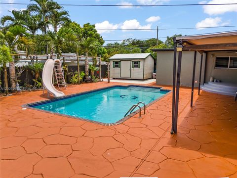 Tiny photo for 6250 SW 20 Ter, Miami, FL 33155 (MLS # A12026261)