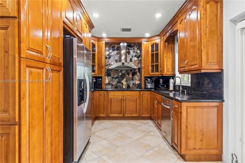 Tiny photo for 6250 SW 20 Ter, Miami, FL 33155 (MLS # A12026261)