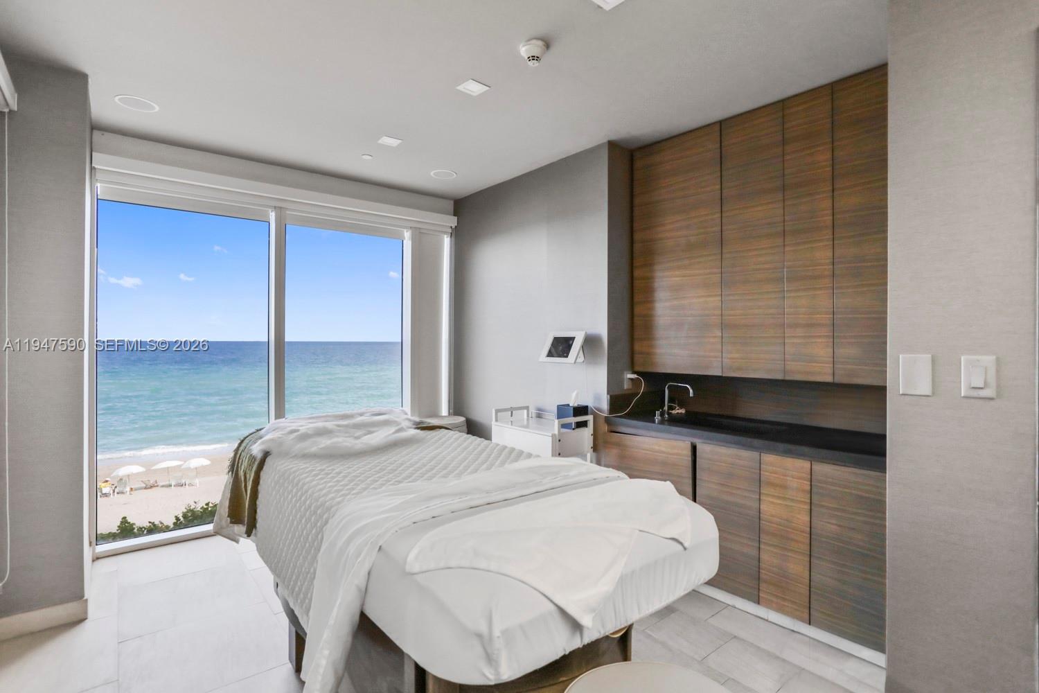 BEACH CLUB CONDO - Residential