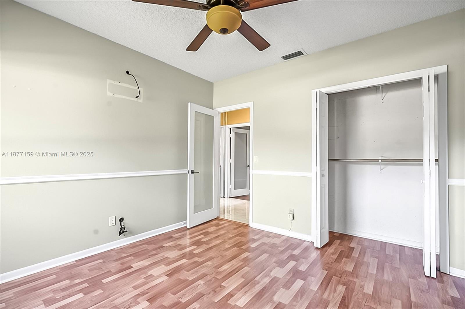 RAINBOW MIRAMAR - Residential