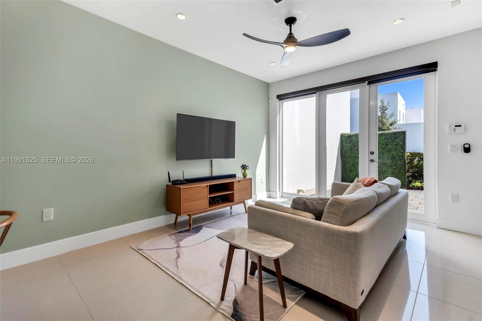 LANDMARK AT DORAL - Residential