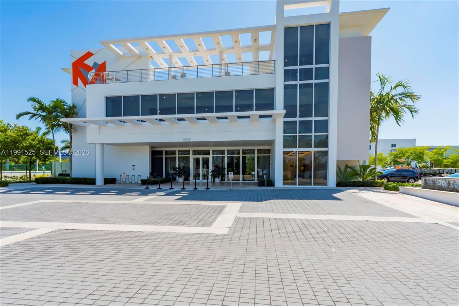 LANDMARK AT DORAL - Residential