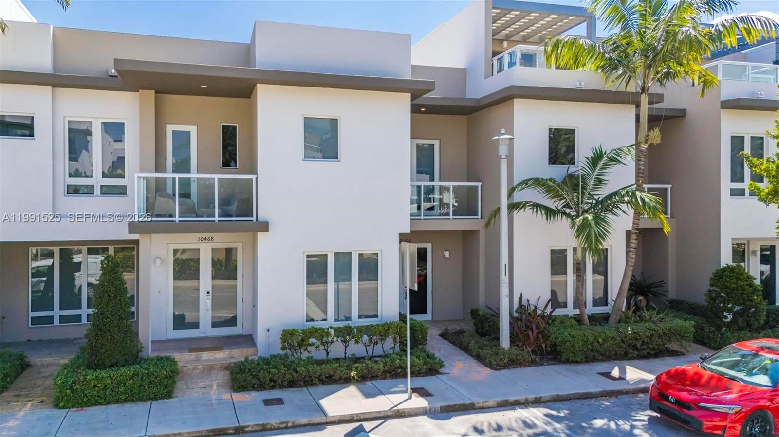 LANDMARK AT DORAL - Residential