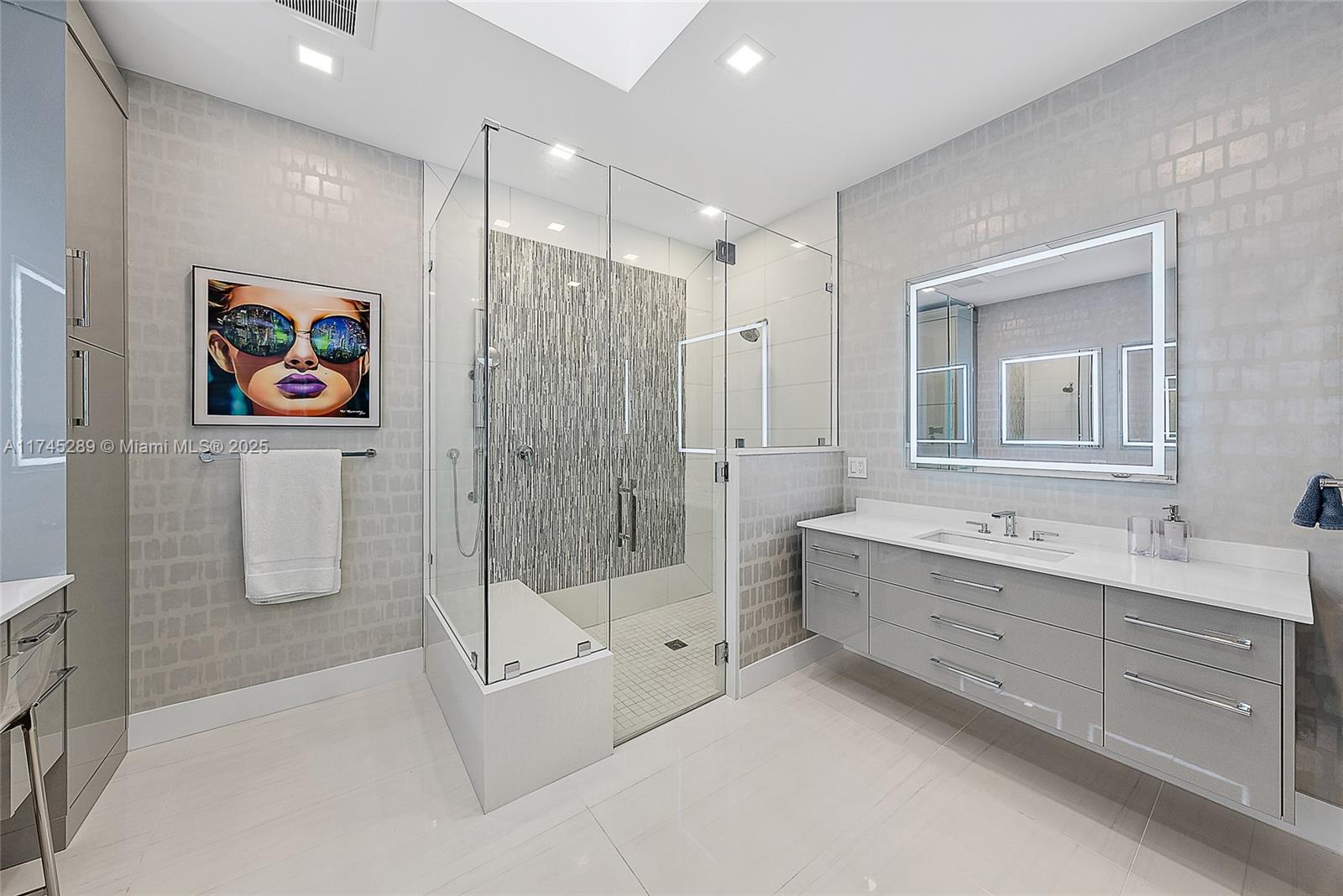 Admirals Cove - Residential