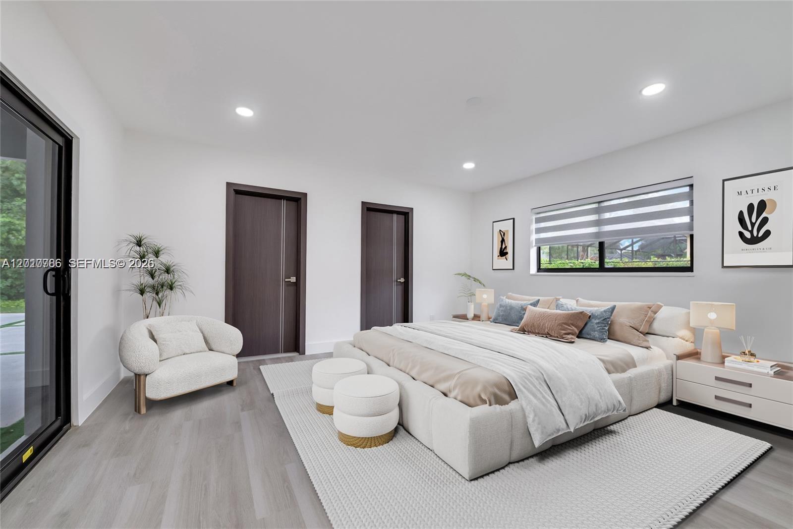 CHARLOTTE ESTATES - Residential