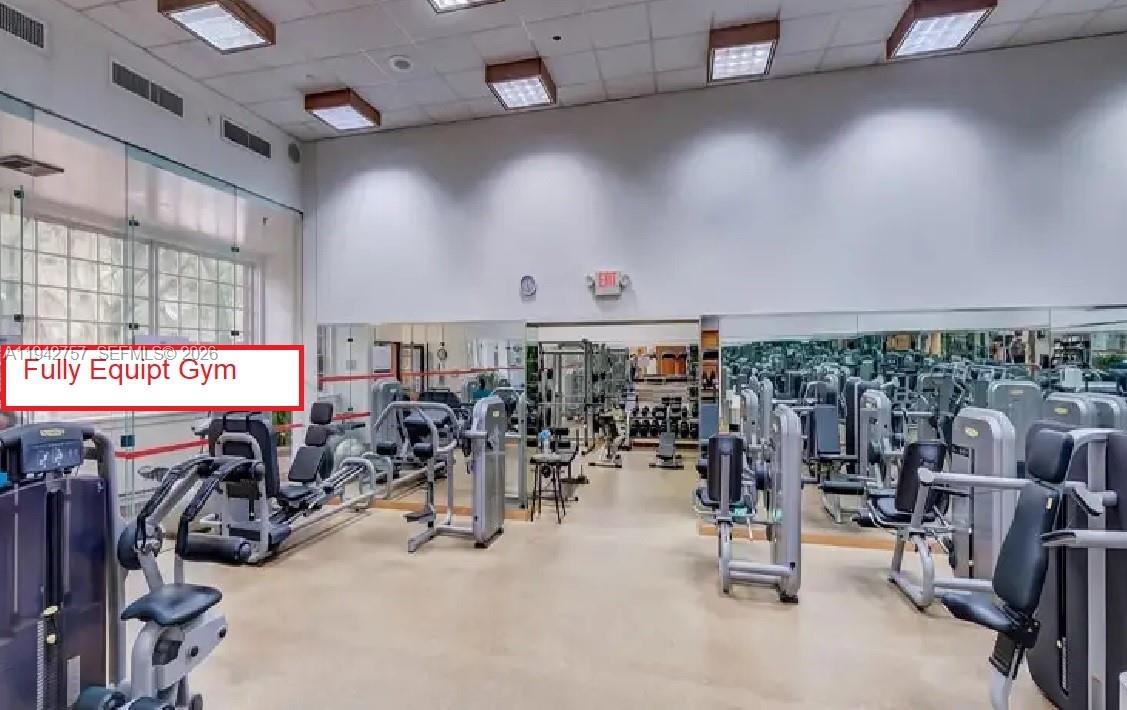 TOWERS OF QUAYSIDE CONDO - Residential