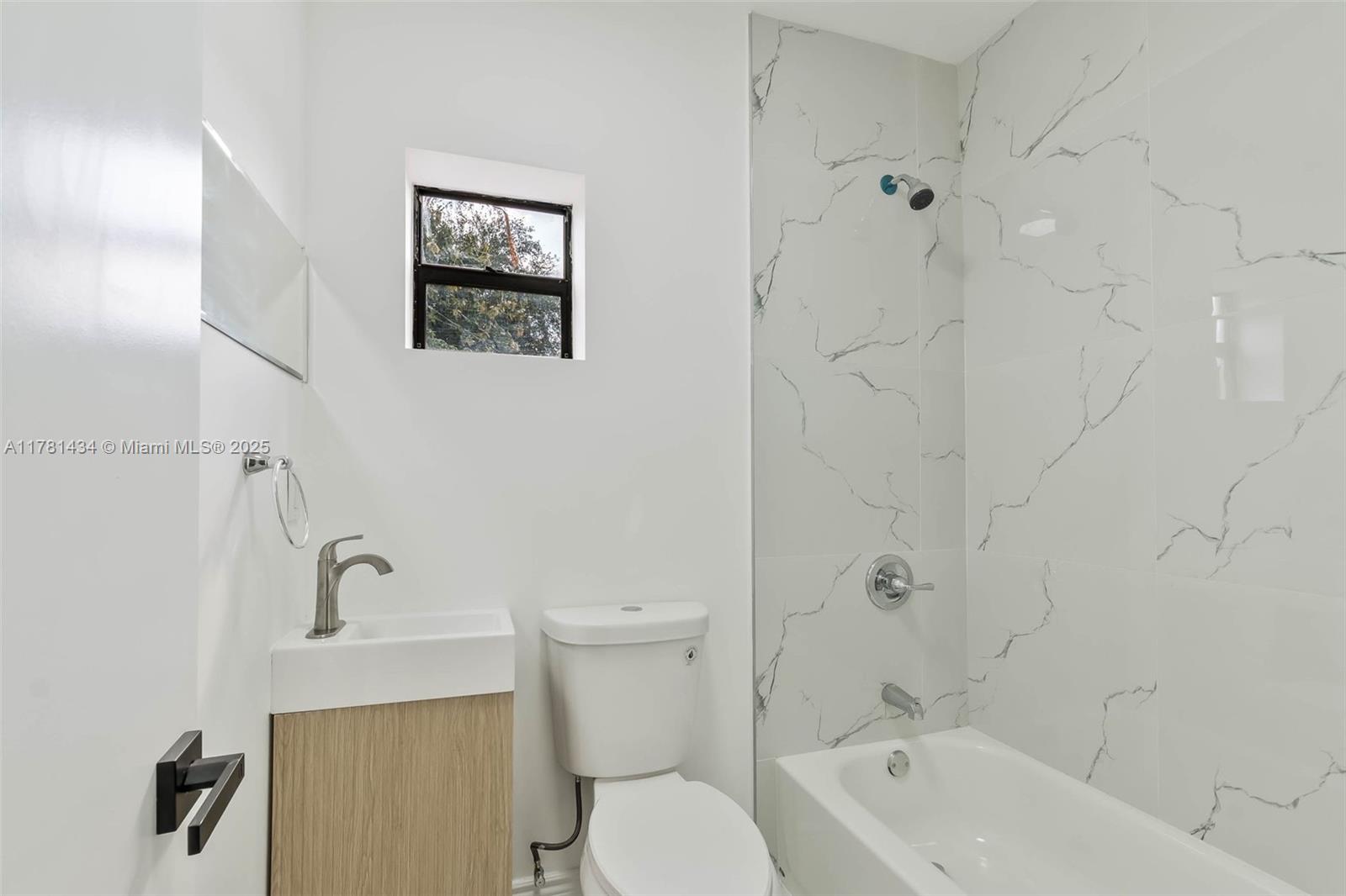 BAY VISTA PARK AMD PL - Residential