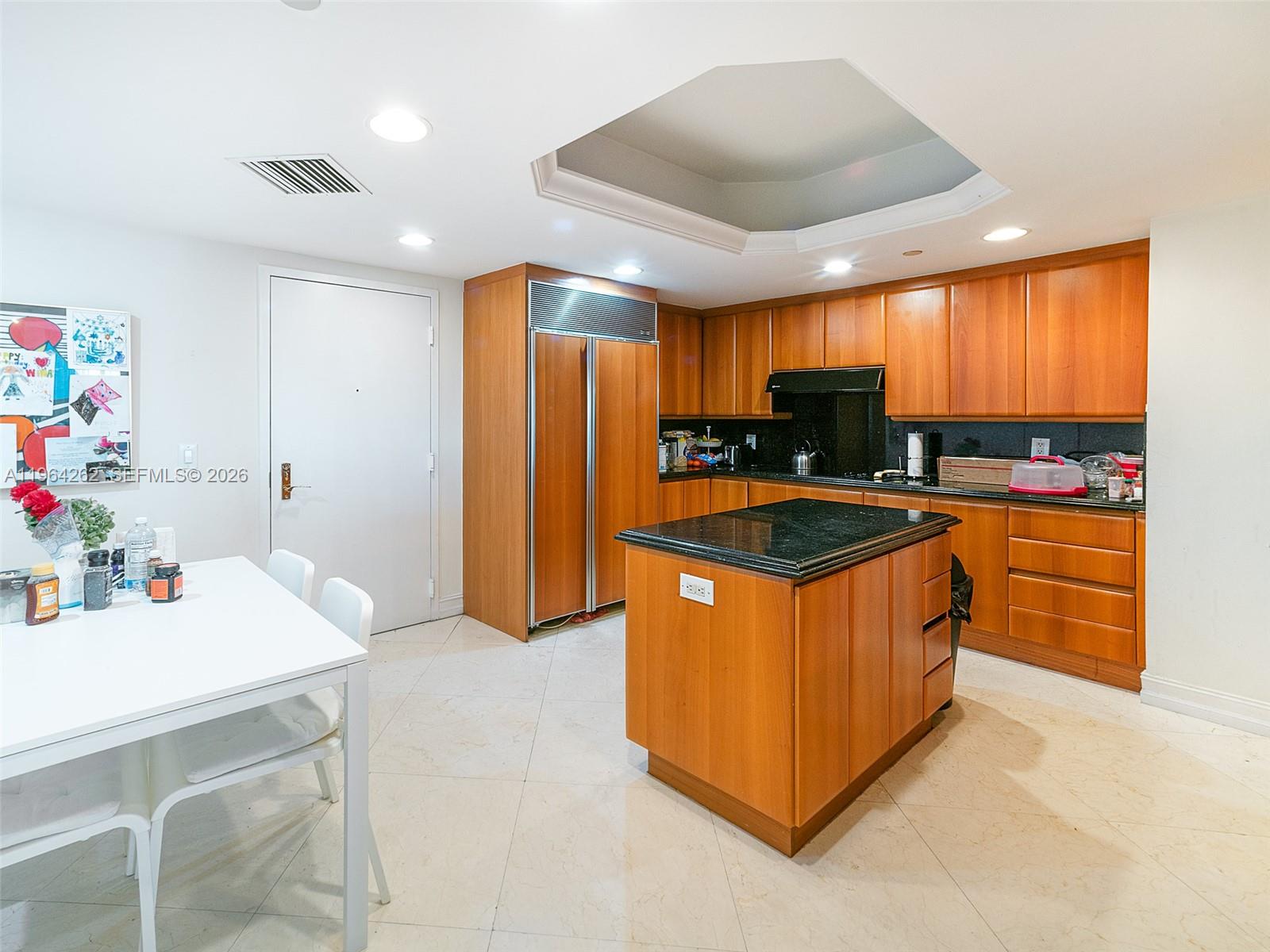 9595 Collins Ave N5-G