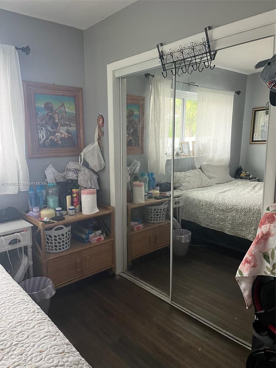 MIAMI GARDENS ESTATES SEC - Residential